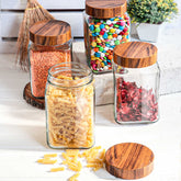 Square canister